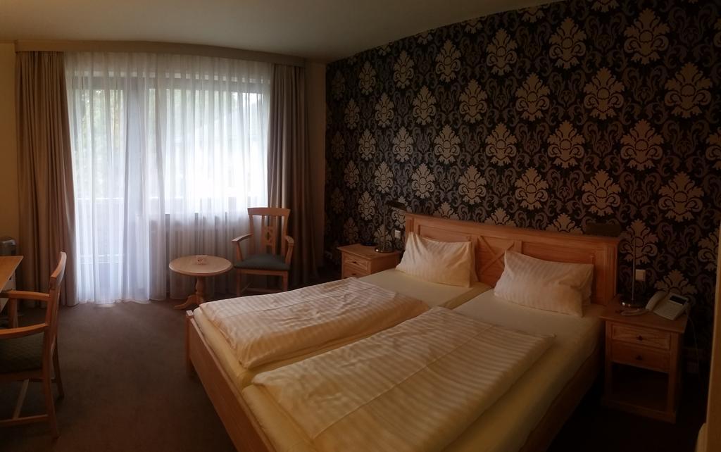 Hotel Backenkoehler Ganderkesee Eksteriør bilde